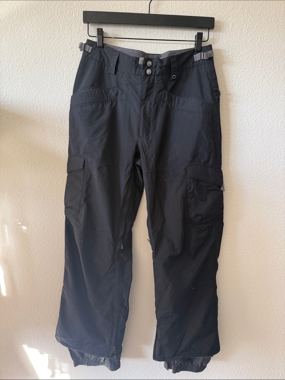 Burton Black Cargo Snow Pants Women's Size S Ski Snowboard
